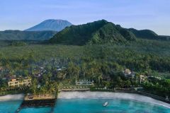 bali-candi-dasa-01-globe-trotting